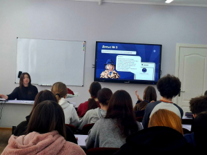 Для студентів першого курсу провели інтерактивну гру-розслідування &laquo;Вакансія чи афера? Розпізнай ризик&raquo;. Захід відбувся у межах всеукраїнської програми #ШахрайГудбай.