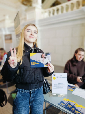 Центр розвитку кар’єри коледжу, спільно з Державною службою зайнятості, організував участь наших випускників у профорієнтаційному заході «Ярмарок вакансій».