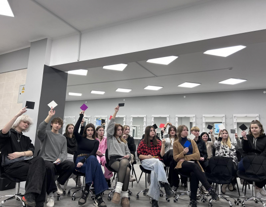 Сьогоднішня виховна година для студентів  3 курсу була присвячена найважливішій темі &ndash; самопізнанню та формуванню особистості!